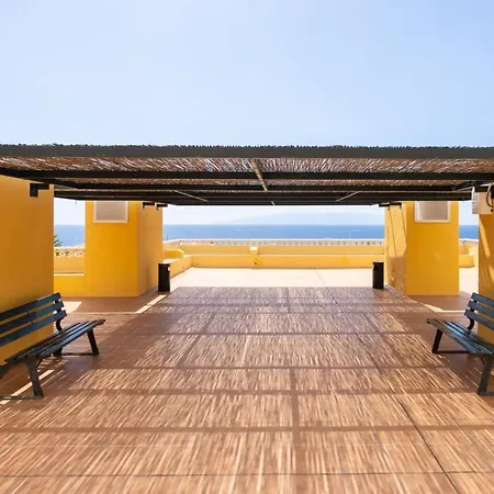 Apartment Playa La Arena With Pool And Privat Parking Puerto de Santiago (Tenerife)